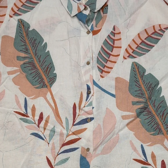 Cynthia Rowley Linen Shirt Women’s M Tropical Leaf Print Button Up Resort - Picture 3 of 5